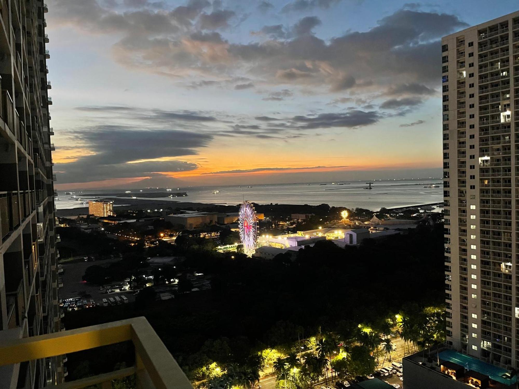 Smdc Coast Residences Пасай Экстерьер фото